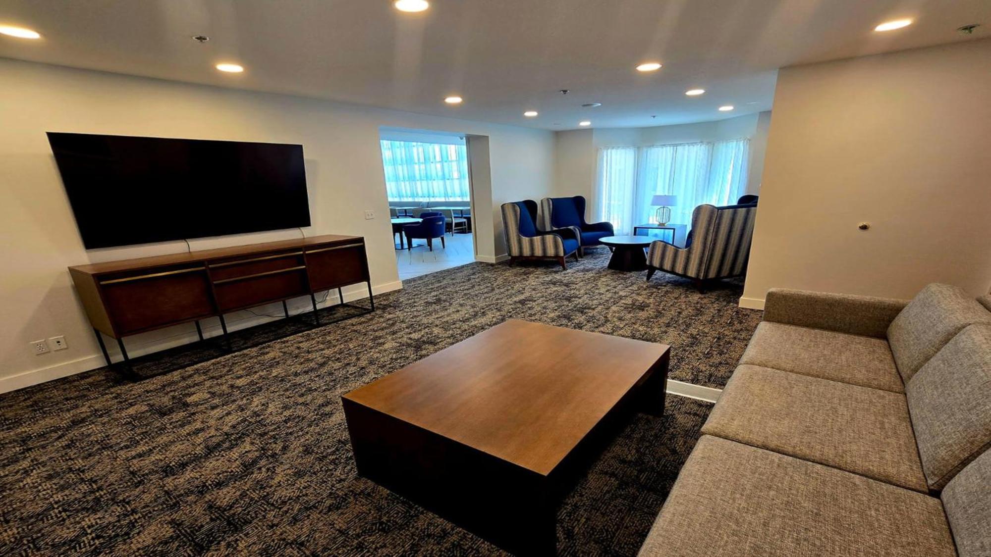 Staybridge Suites - Calgary Airport By Ihg Exterior photo